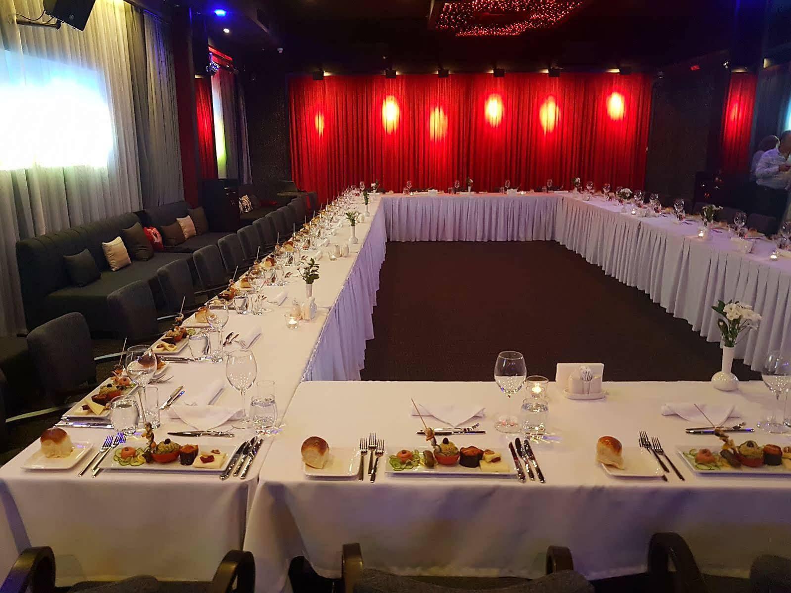 מלון Kordon Cankaya 4*